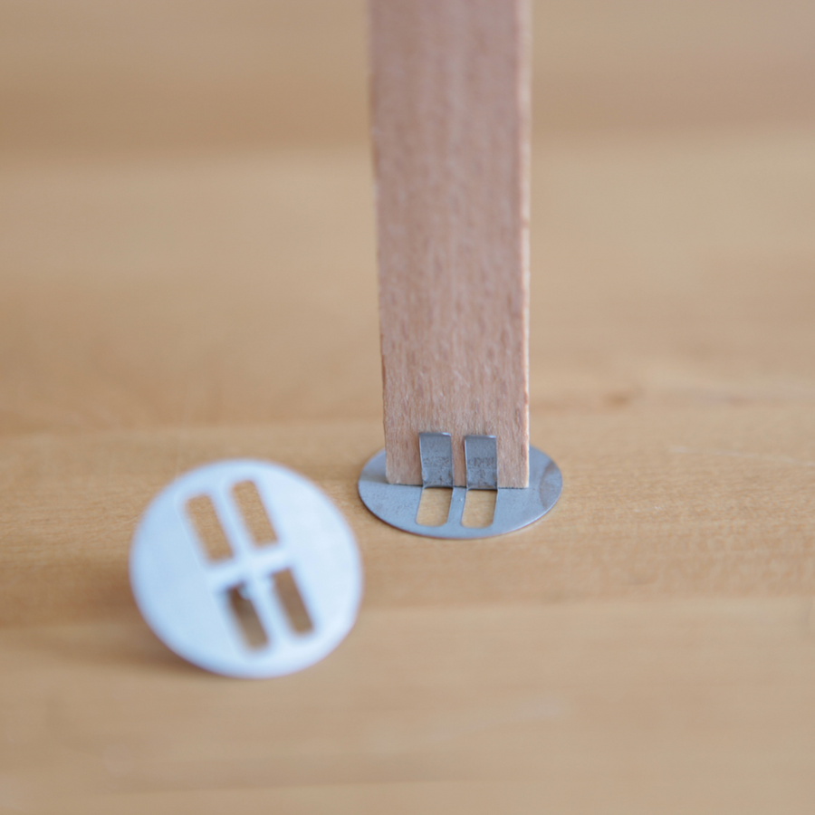 EU LOW-PROFILE WOODEN WICK METAL SUSTAINER - Eco Candle Project