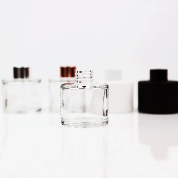 Feel Fragrance Glasdiffusor-Flaschen mit silbernen Kappen, nachfüllbare  Diffusor-Flaschen, Set von 4-6,3 cm Höhe, 50 ml