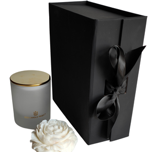 FLAT-PACKED GIFT BOX with RIBBON