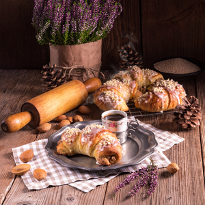 <tc>CROISSANT FRANCESE</tc>