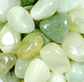 GREEN JADE TUMBLED STONES - Eco Candle Project 