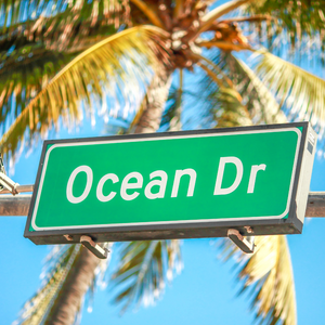 <tc>MIAMI OCEAN DRIVE</tc>